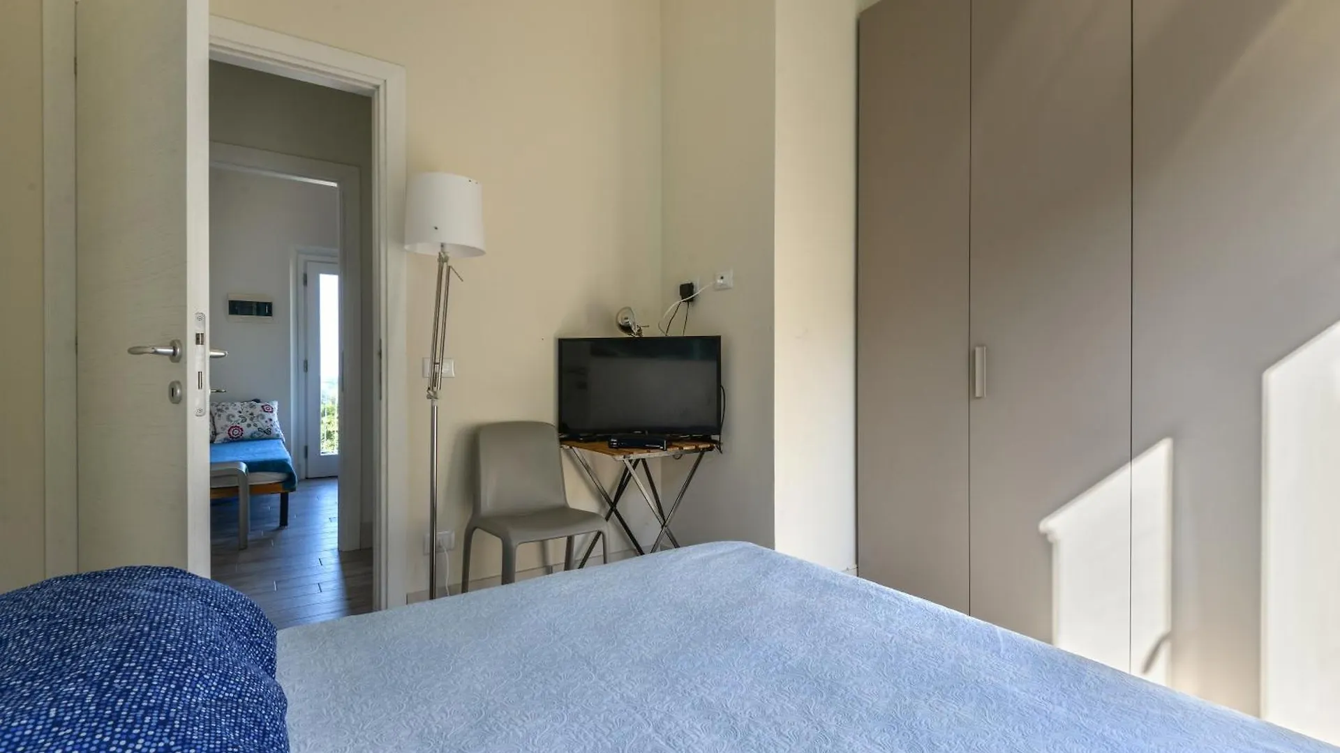 Il Quartiere Apt Capraia Pomonte