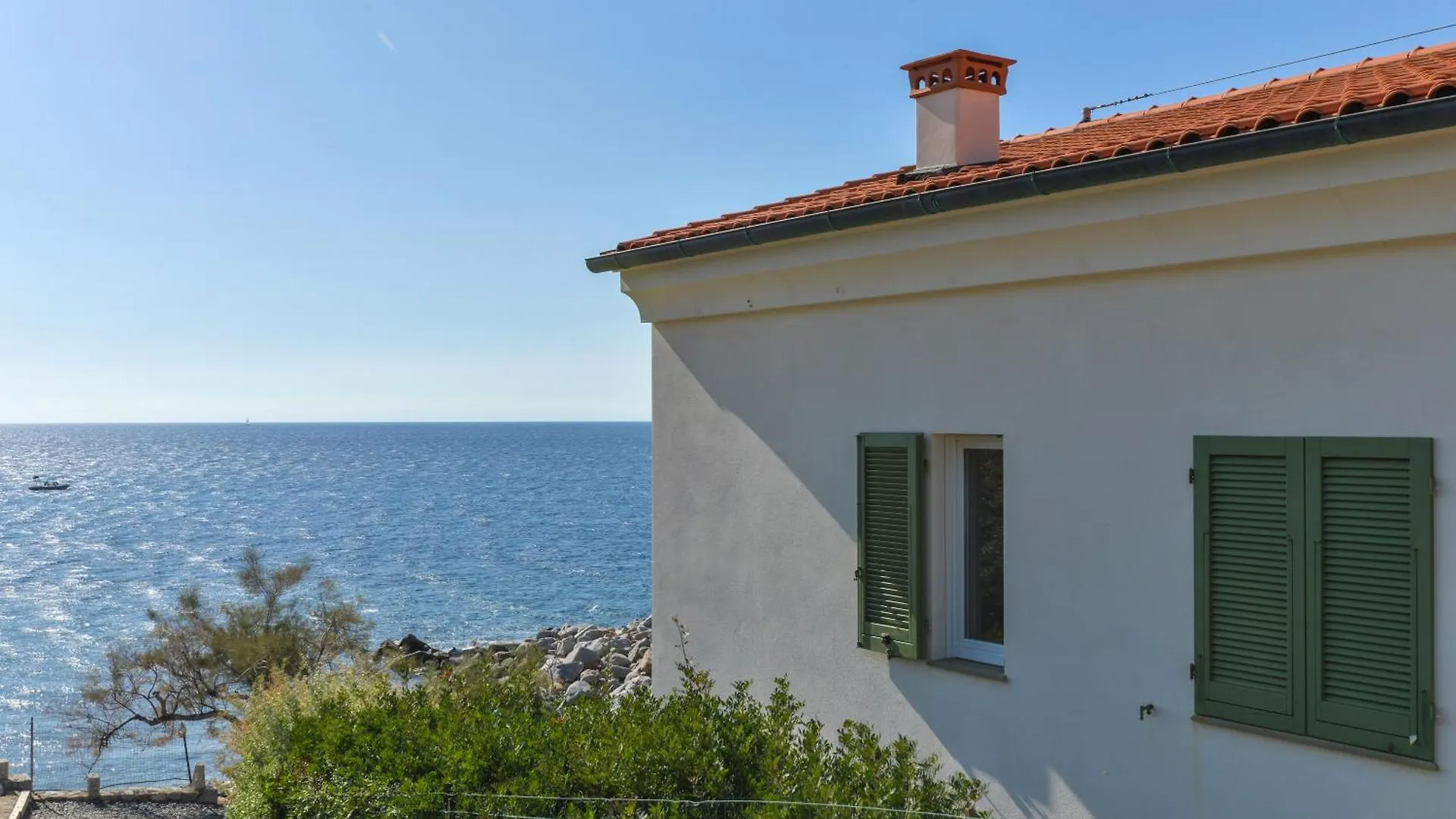 Il Quartiere Apt Capraia Pomonte